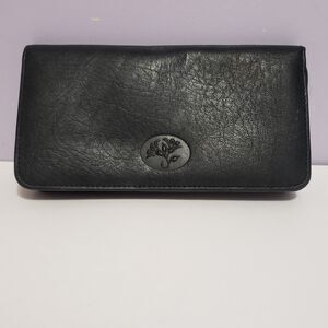 Buxton Black Leather Women's Zip Around Wallet 3.5"×6.5"
